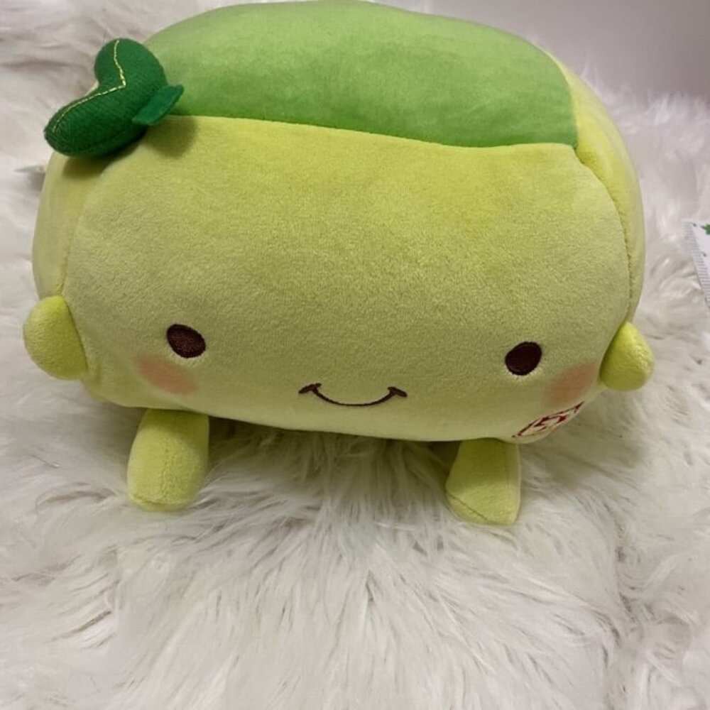 Tofu Cushion Plush Green